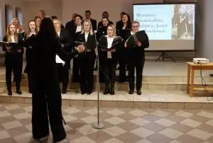 Mszana Dolna upamiętniła Bohaterów. Tablica Pamiątkowa dla Stefanii i Józefa Wacławików