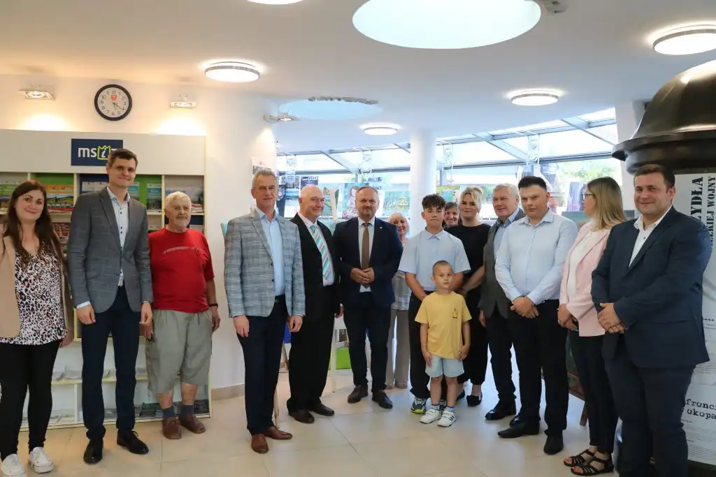 Wernisaż wystawy „Echa Natury” w Powiatowym Centrum Informacji Turystycznej