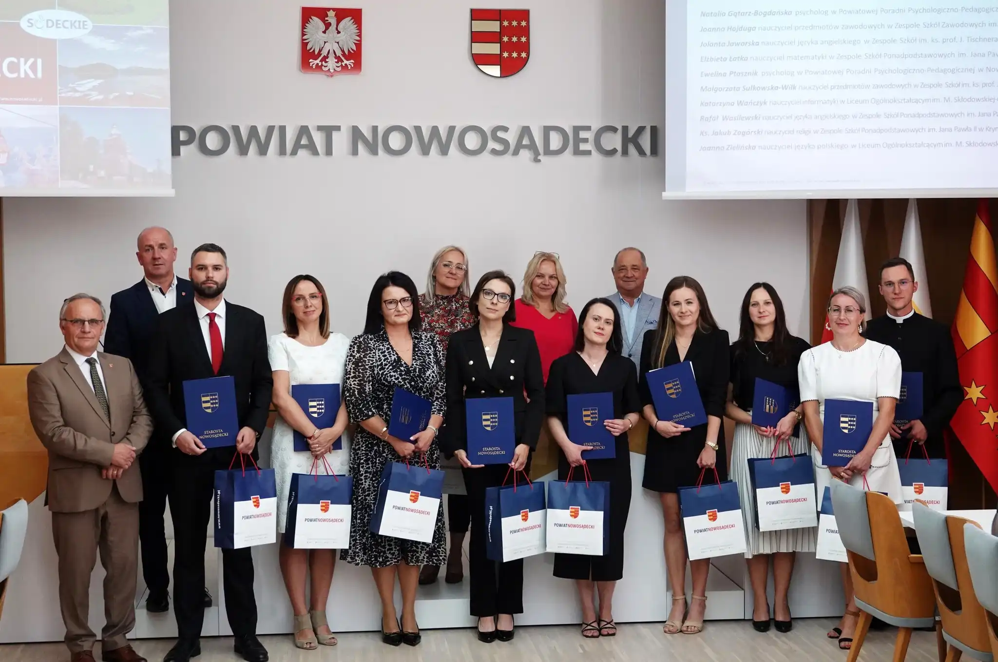 Awans zawodowy nauczycieli w Powiecie Nowosądeckim. Doceniono zaangażowanie i pasję pedagogów