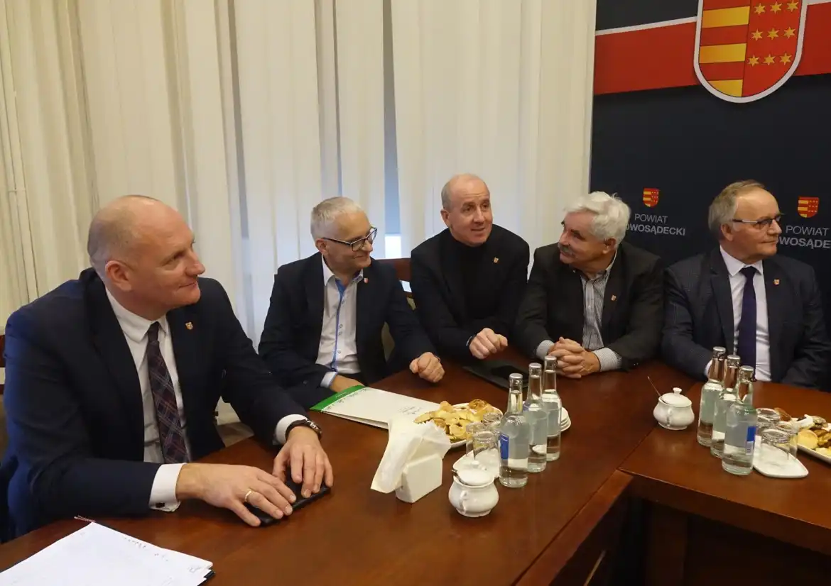 Jubileusz 50-lecia Technikum Leśnego w Starym Sączu. Początek przygotowań do obchodów
