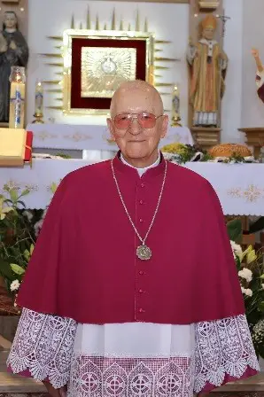 Zmarł ks. Stanisław Koza prałat parafii w Siekierczynie