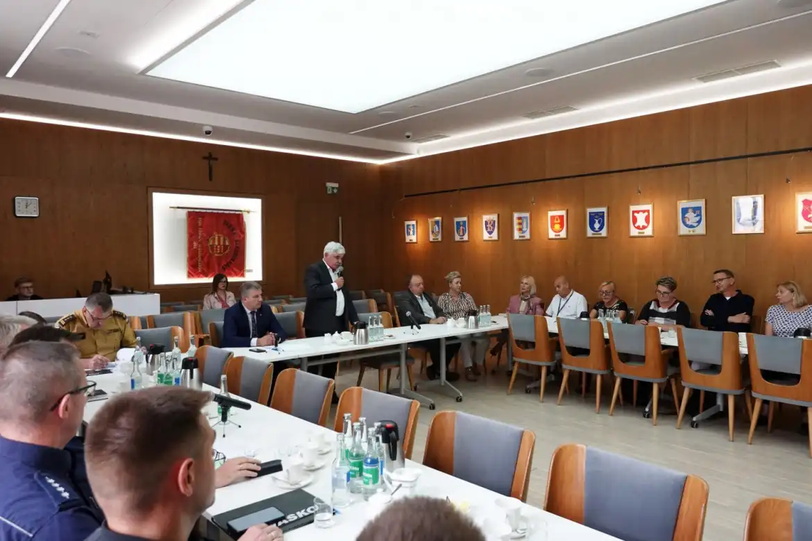 Bezpieczne wakacje na Sądecczyźnie. Służby gotowe do działania