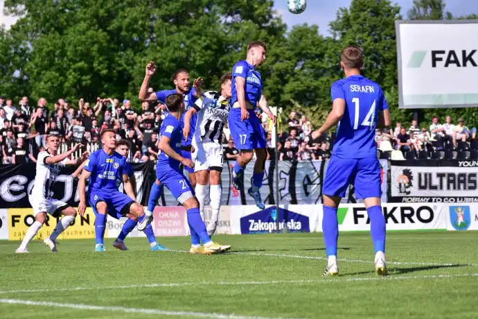 Sandecja wygrywa z Puszczą Niepołomice