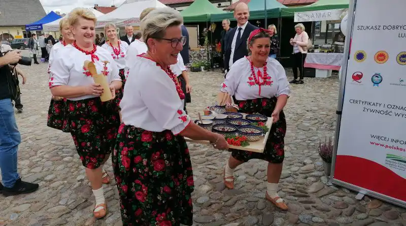 Stary Sącz: Lokalne smaki na pikniku z produktem polskim