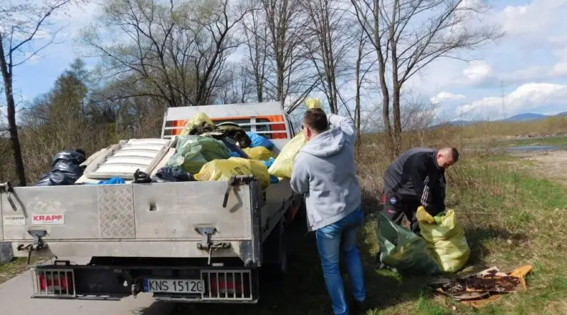 Czysta Małopolska zaczyna się lokalnie. Gmina Stary Sącz zaprasza do wspólnego sprzątania