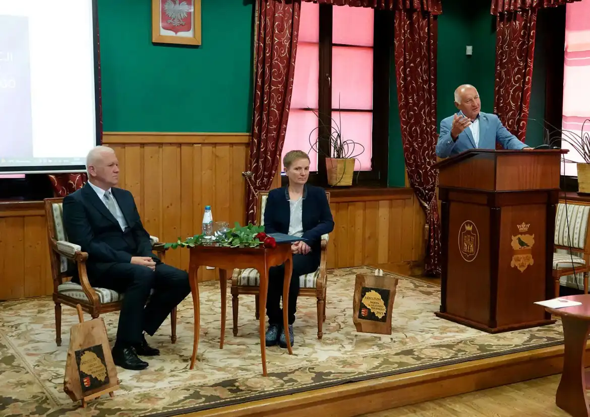 Nagroda Szczęsnego Morawskiego dla dr Agaty Tobiasz i Bogdana Potońca