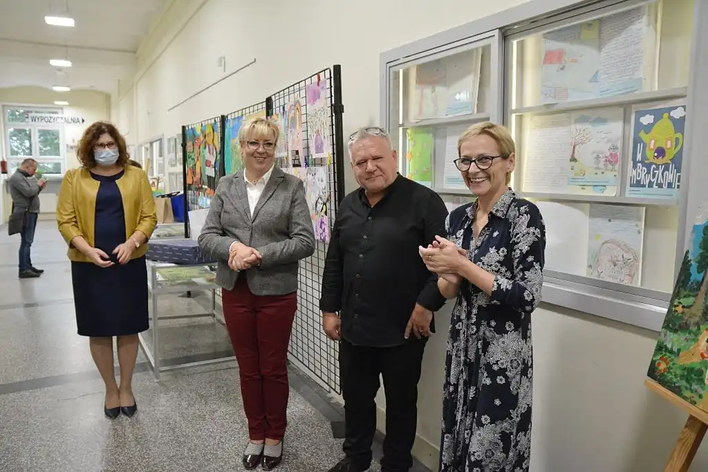 Bajkowa wystawa w Pedagogicznej Bibliotece Wojewódzkiej w Nowym Sączu