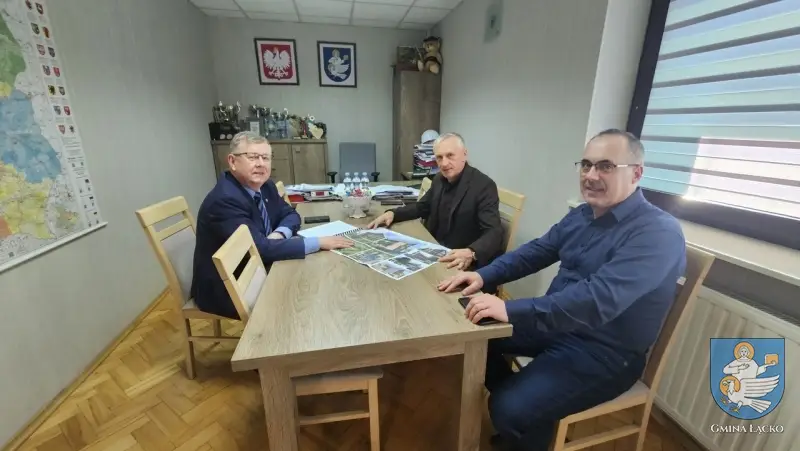 Wicemarszałek województwa odwiedził Łącko. Rozmowy o ważnych inwestycjach