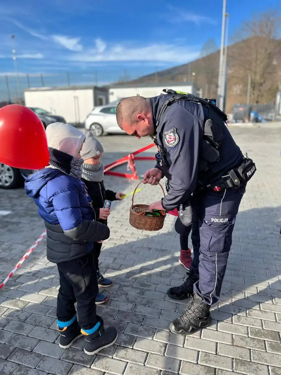 Bezpieczeństwo na 33. Finale WOŚP. Policja i wolontariusze w ścisłej współpracy