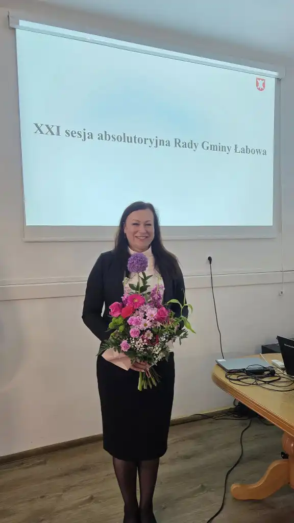 Wójt Marta Słaby z wotum zaufania i absolutorium. Udany rok dla Gminy Łabowa