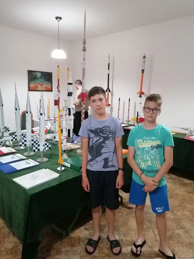 W Lesznie odbyły się Mistrzostwa Polski Modeli Kosmicznych. Muszyna na podium