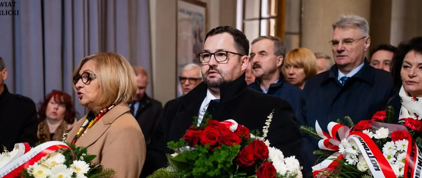 Pamięć, która buduje. Powiat gorlicki uczcił ofiary Katynia i Smoleńska