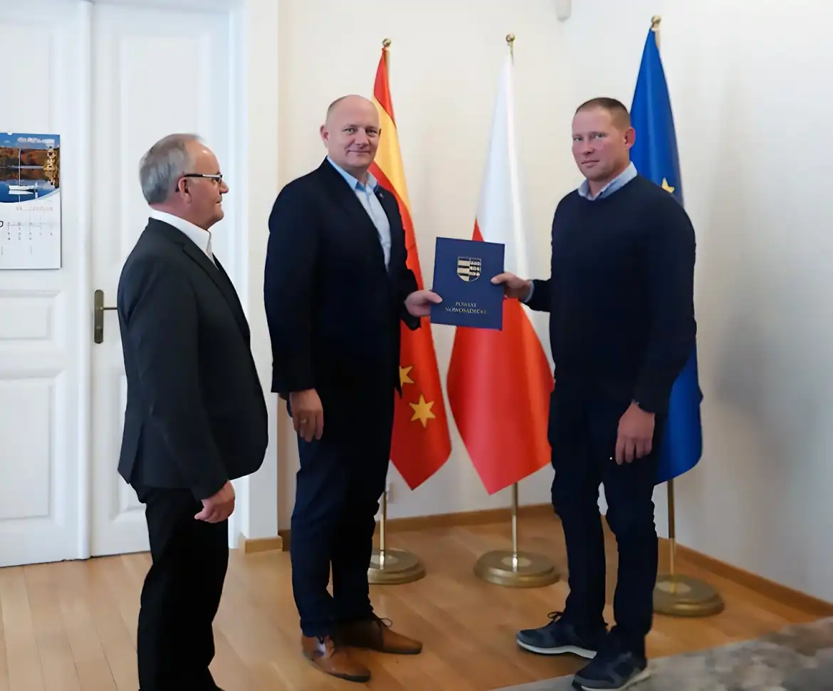 Nowe pochylnie i parkingi. Liceum w Starym Sączu stanie się bardziej dostępne