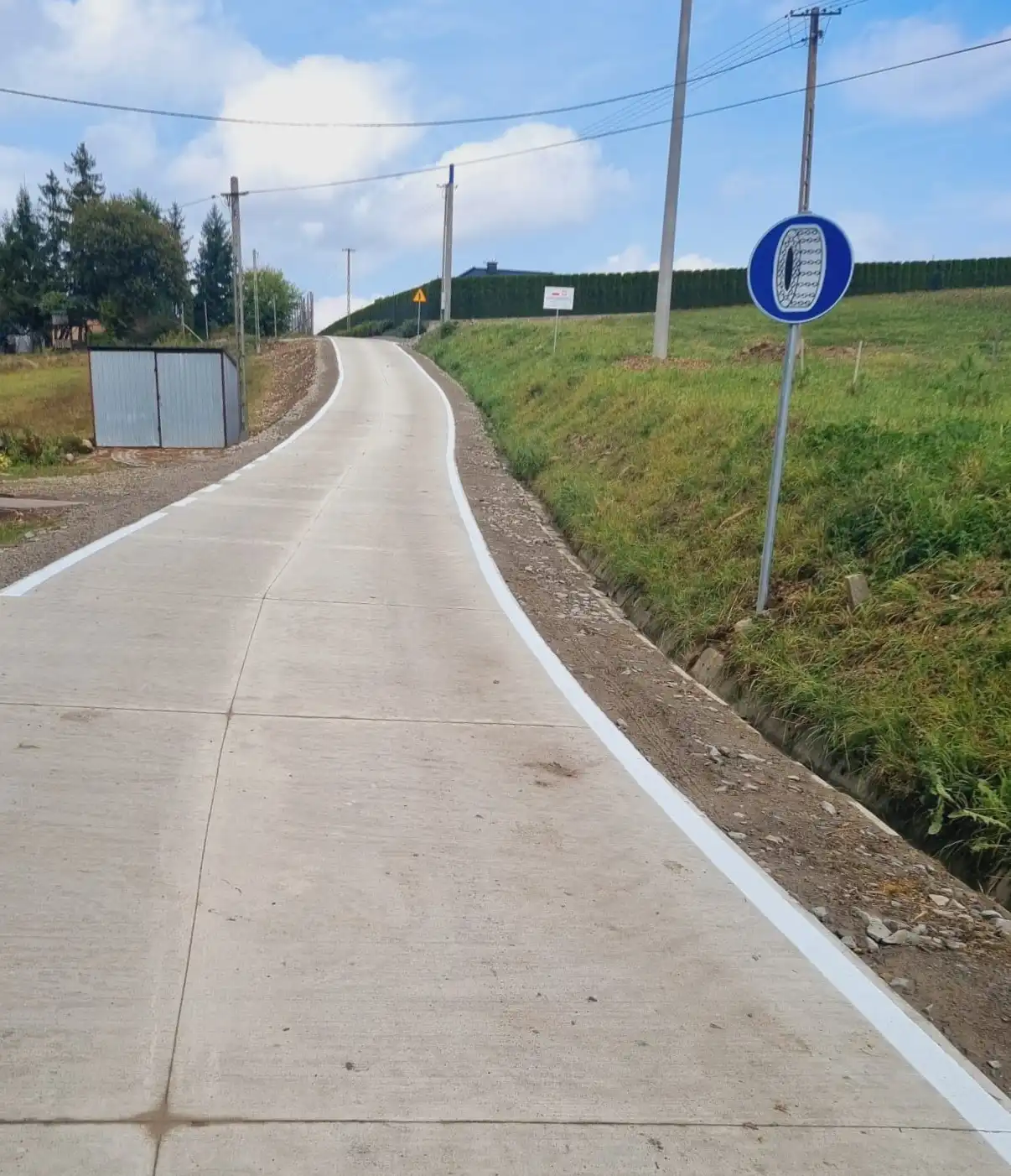Most i beton. Nowa jakość drogi Słowikowa-Librantowa za 1,74 mln zł