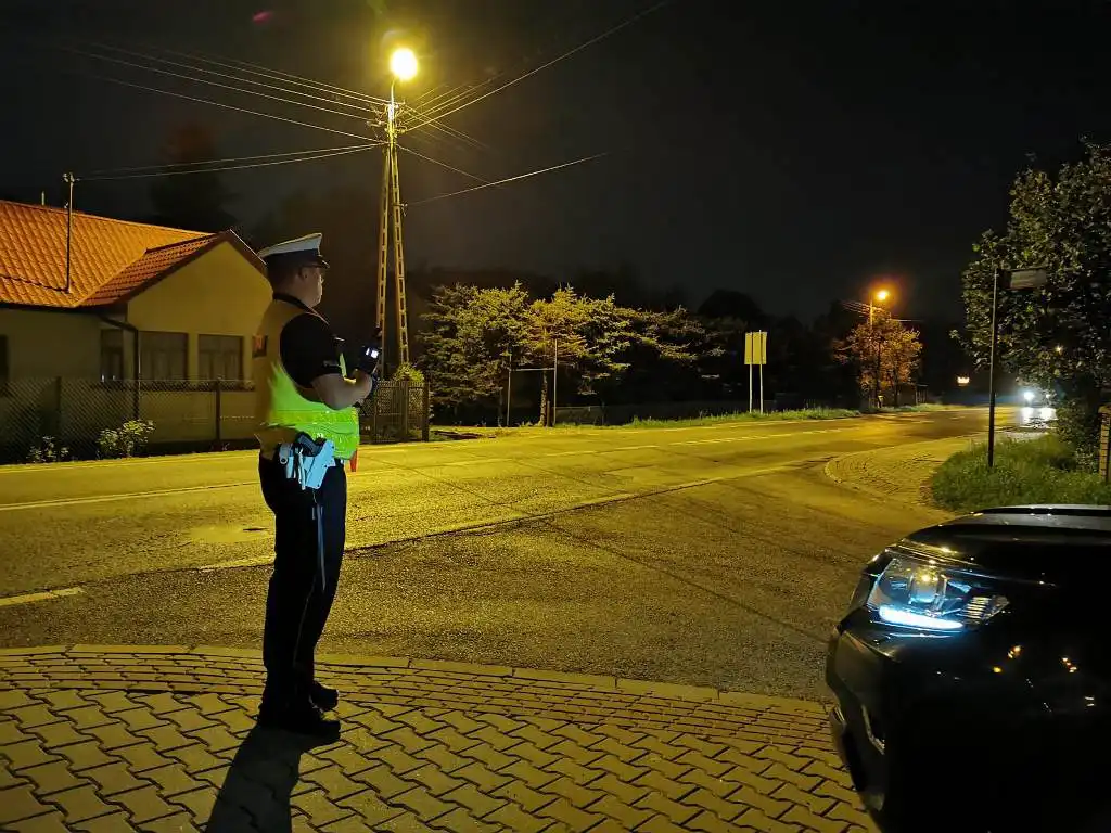 Posypały się mandaty. Policjanci sądeckiej drogówki kontrolowali pojazdy