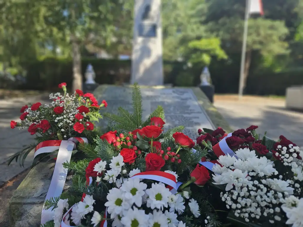 Łącko pamięta o bohaterach Powstania Warszawskiego