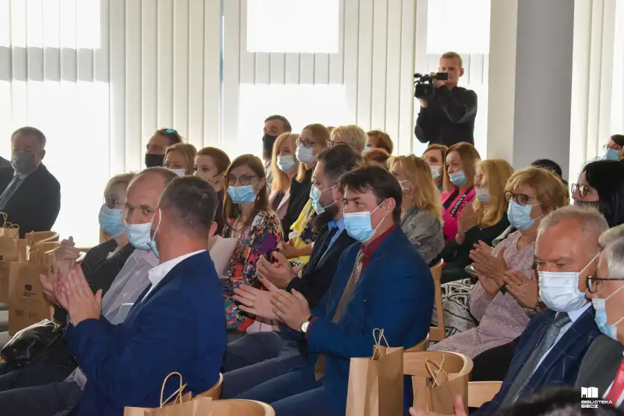 W Bieczu uroczyście otwarto wyremontowany budynek Biblioteki