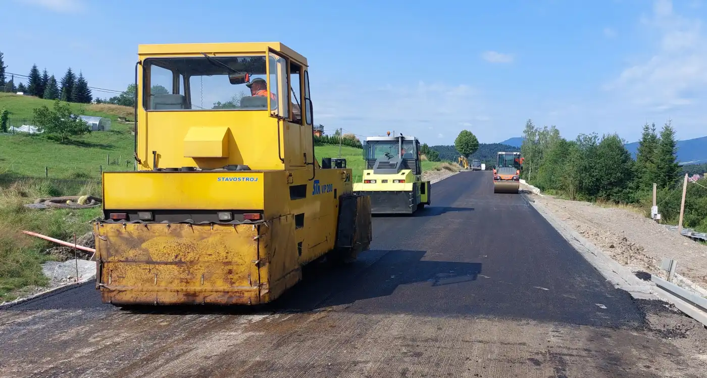 Prace na DK28 w Kasinie Wielkiej bliskie zakończenia. Możliwe otwarcie trasy już niebawem