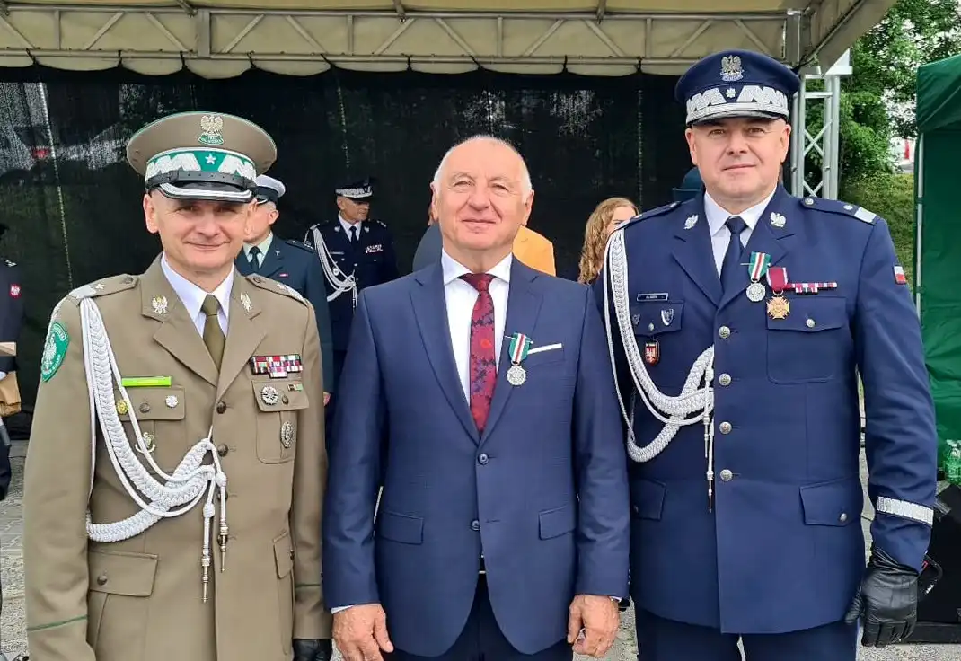 Starosta nowosądecki z Medalem za Zasługi dla Straży Granicznej