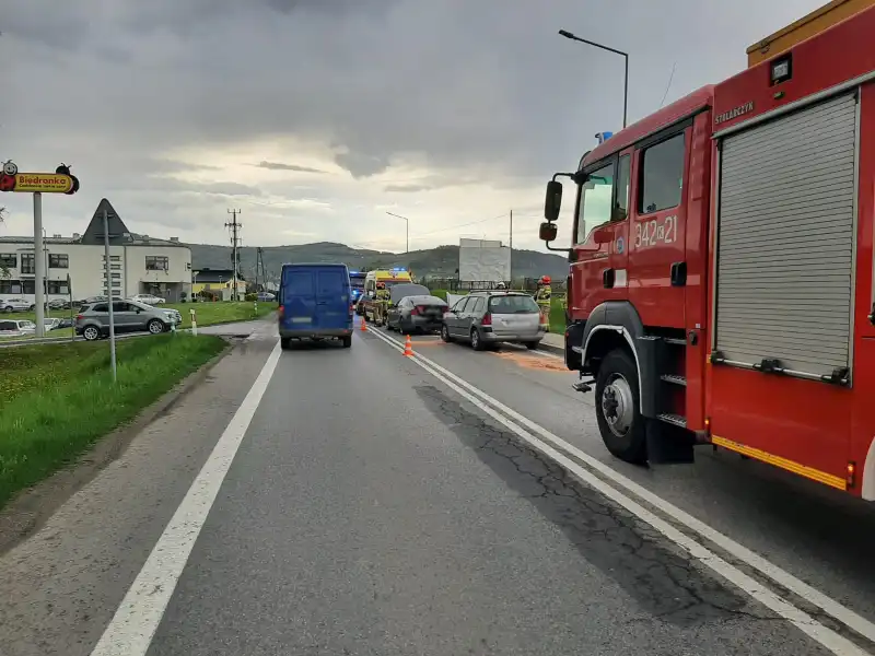 Wypadek w Łącku. Jedna osoba poszkodowana