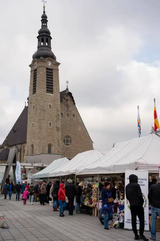 Świąteczna atmosfera na limanowskim rynku. V Kiermasz Wielkanocny za nami