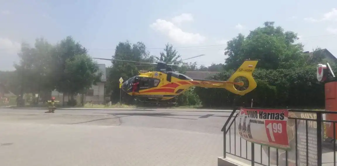 Wypadek w Białej Niżnej. W akcji śmigłowiec LPR