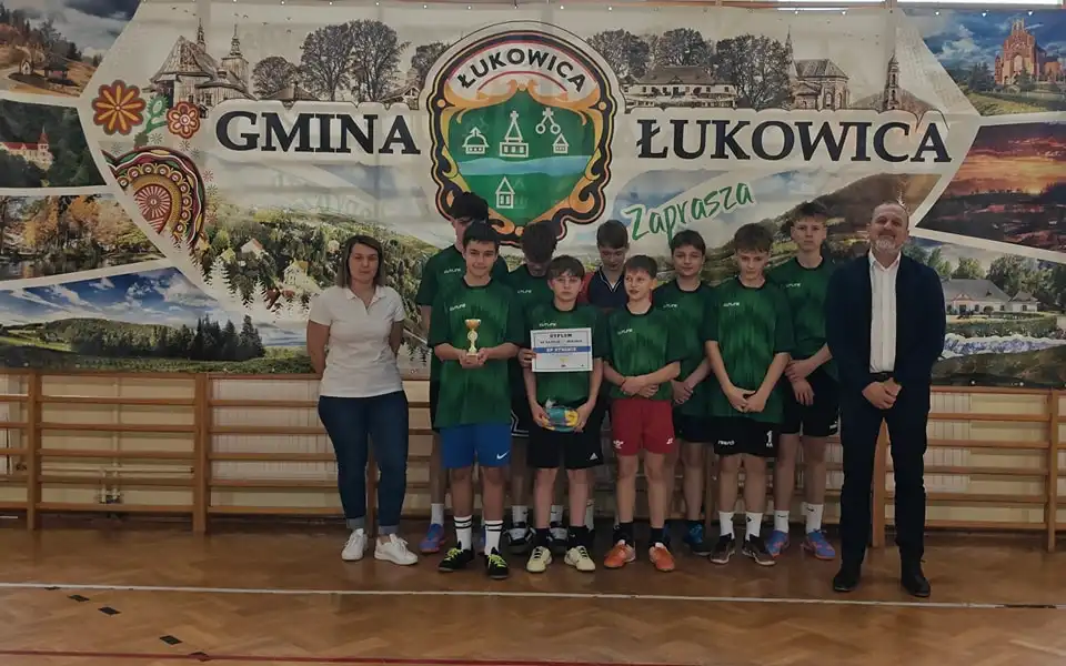 Igrzyska Młodzieży Szkolnej w Piłce Ręcznej. Sportowe emocje w Łukowicy