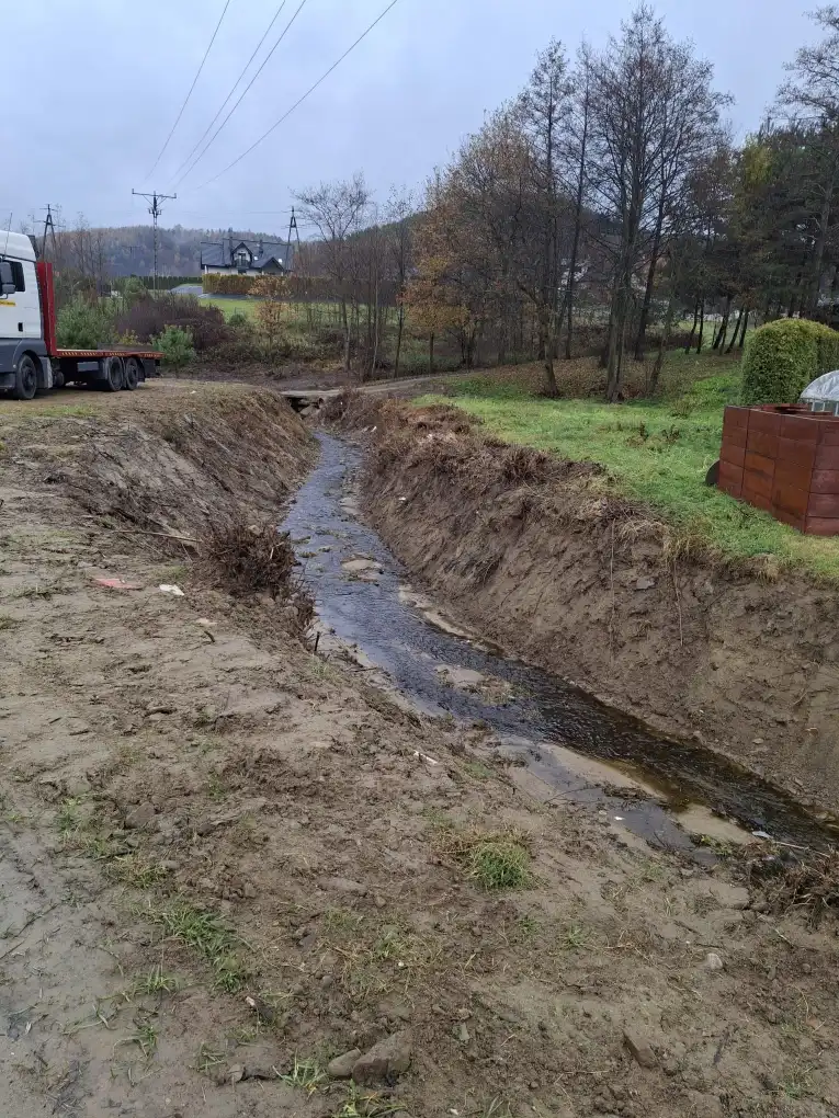Trwają prace nad regulacją potoku Roztoczanka