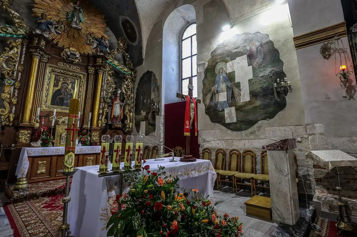 Parafia pw. Narodzenia Najświętszej Maryi Panny w Jazowsku z promesą na kontynuacje prac konserwatorskich