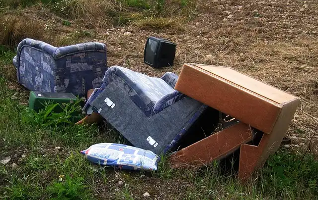Dobra wiadomość dla mieszkańców Chełmca. Śmieci po starej cenie, a gabaryty spod domu!