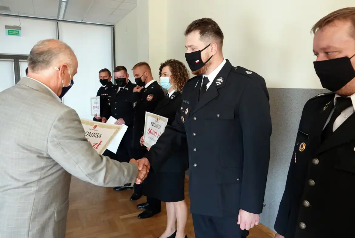 Powiat nowosądecki: 155 tys. złotych dla strażaków ochotników