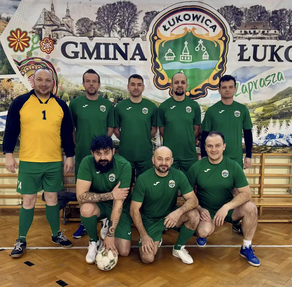 Czarne Mamby triumfują w turnieju futsalu dzikich drużyn