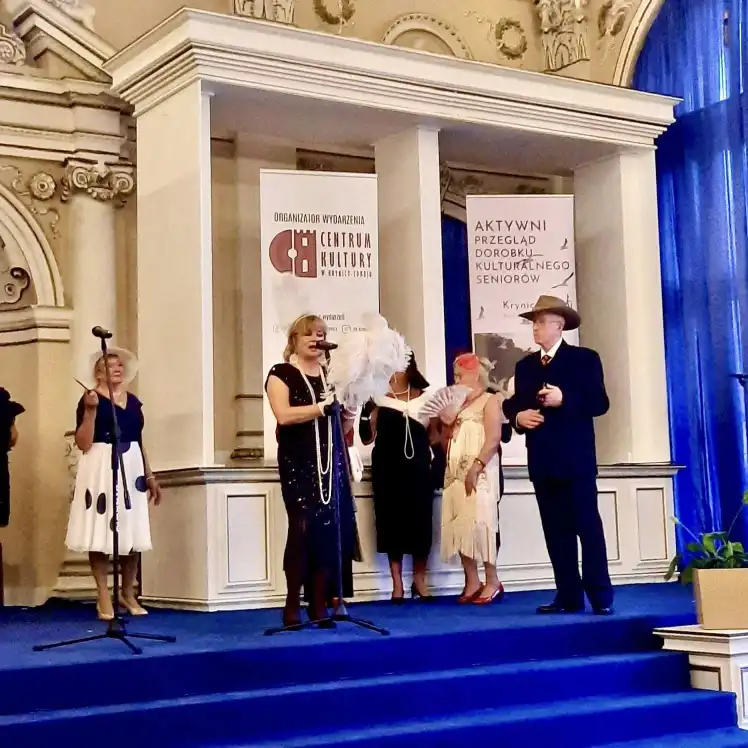 Aktywni Seniorzy Krynicy-Zdroju zachwycają artystycznym repertuarem