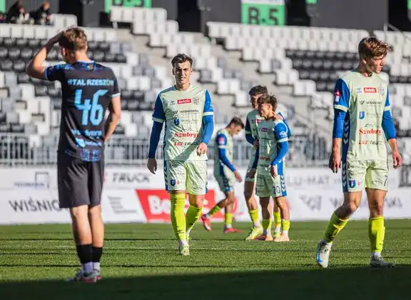 Kacper Szczudliński odchodzi z Sandecji Nowy Sącz