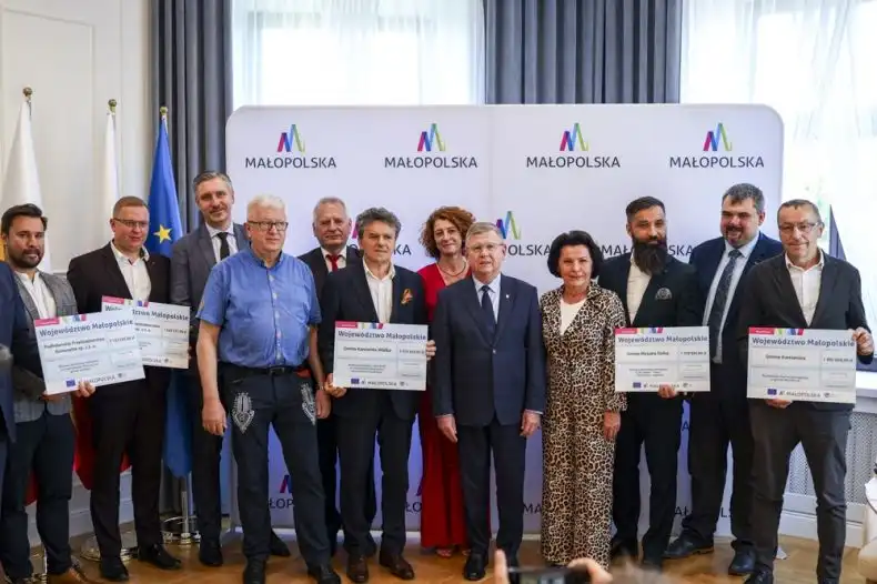 Miliony na infrastrukturę! Te gminy skorzystają na wsparciu