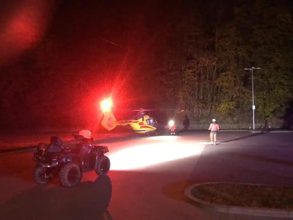 Wypadek na quadzie. Kierowca w ciężkim stanie został zabrany przez śmigłowiec LPR