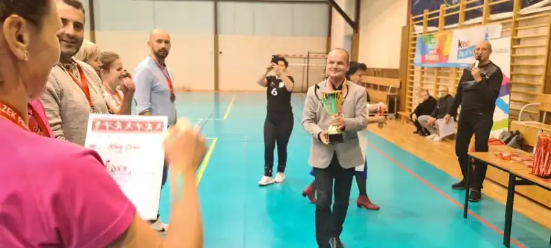 Muszyna: Nauczyciele grali w siatkówkę. To już XX edycja turnieju