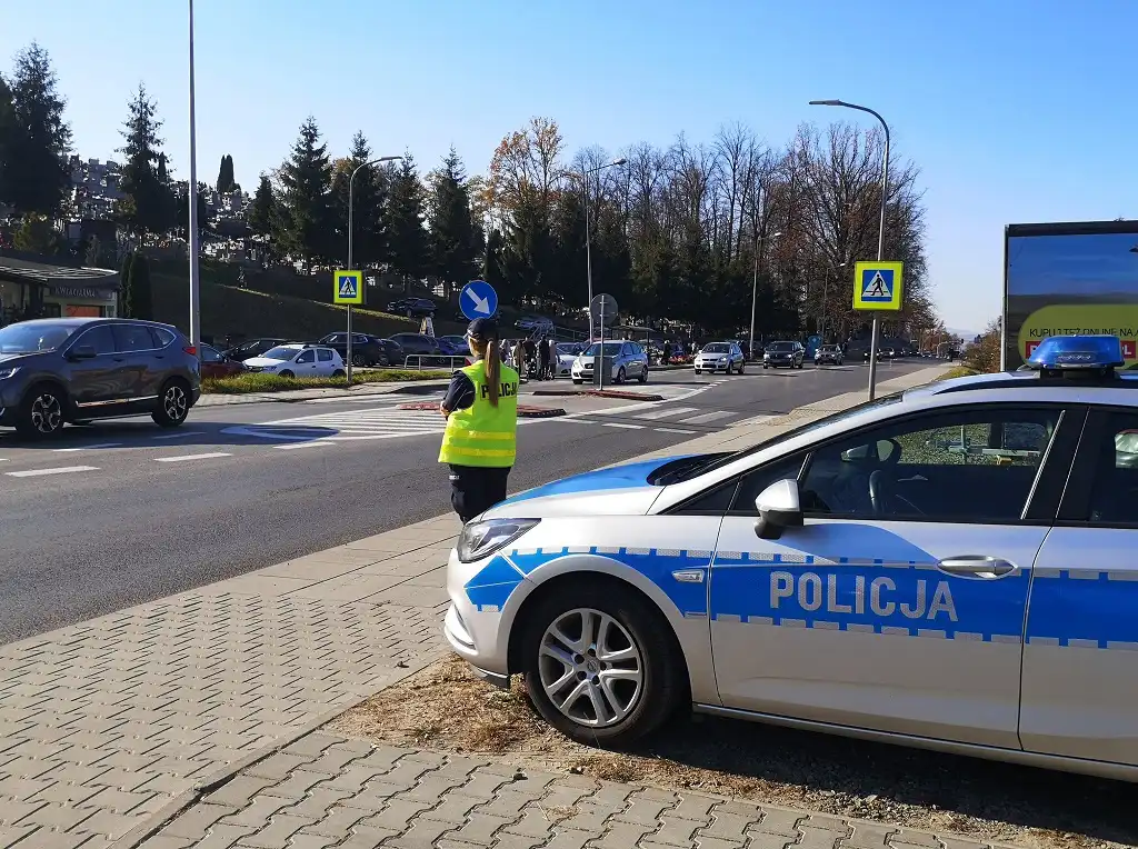 Finał akcji "Znicz" na Sądecczyźnie. Nie obyło się bez kolizji i ofiar śmiertelnych