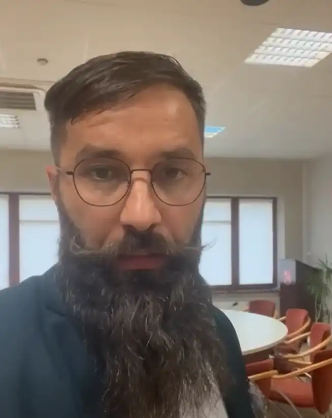 Wójt Mszany Dolnej ostro o radnych „Sala obrad stała się miejscem hańby”