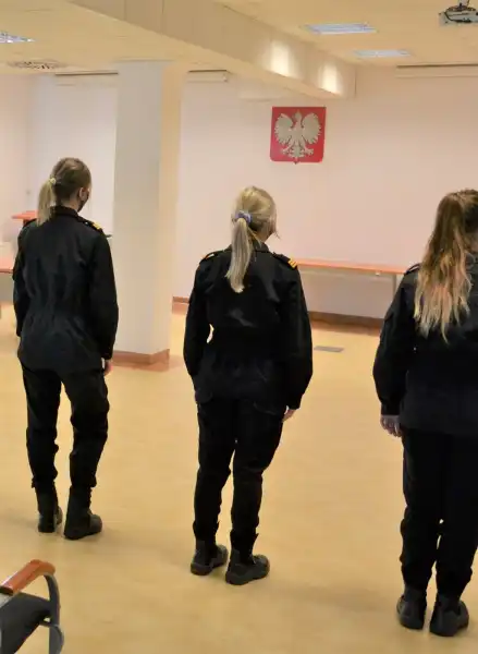 Uczniowie ZS w Marcinkowicach otrzymali akty nominacyjne na wyższe stopnie uczniowskie