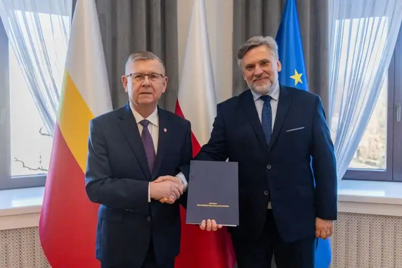 Nowe inwestycje drogowe w Małopolsce. Gmina Łużna z dofinansowaniem na przebudowę drogi