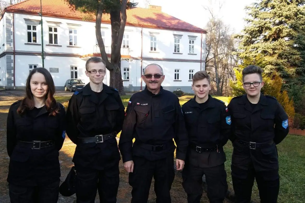 ZS w Marcinkowicach kształci przyszłych policjantów