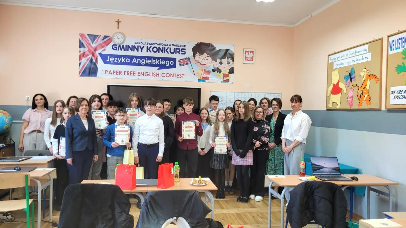 Młodzi lingwiści w akcji. Gminny konkurs przyciągnął szkoły z regionu