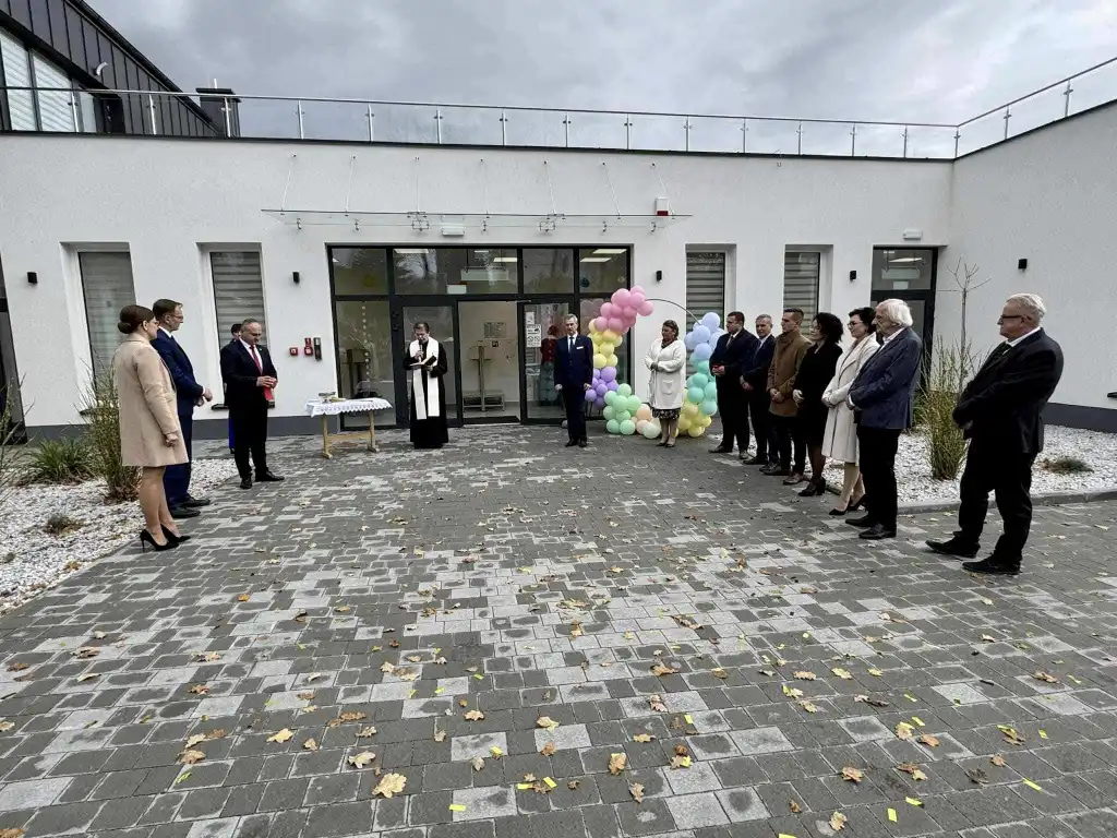 Nowe przedszkole, żłobek i zaplecze sportowe w Starej Wsi - Roli już otwarte