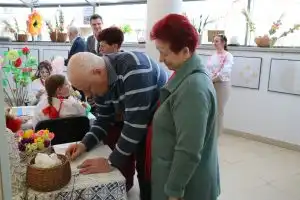 Wernisaż "Rękodzieło Ludowe z Tradycją". Pasja Seniorek z Męciny