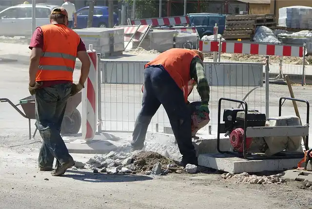 Uwaga kierowcy! Od wtorku utrudnienia na osiedlu Pola-Bziniaki. Startuje modernizacja drogi