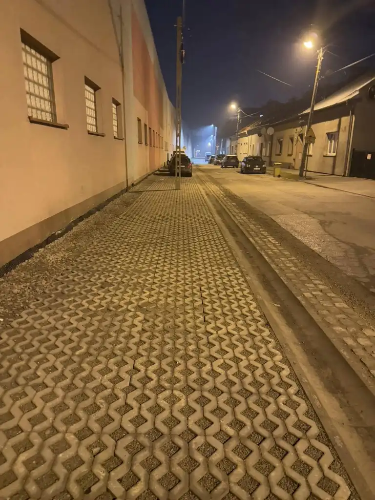 Nowe parkingi na osiedlu Szujskiego. Ul. 1 Maja zyskała dodatkowe miejsca