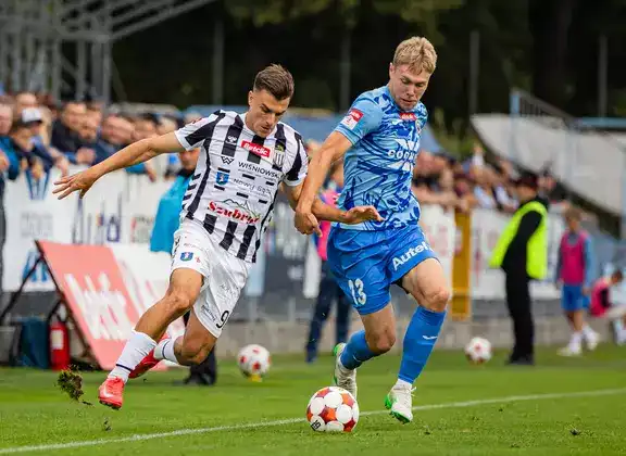 Sandecja bez punktów w Krakowie. Hutnik lepszy 2:1