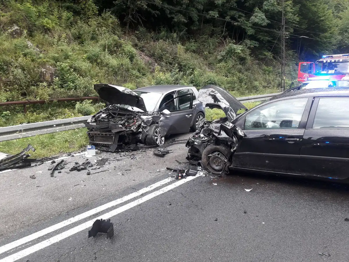 Wypadek w Żegiestowie. Dwie osoby poszkodowane