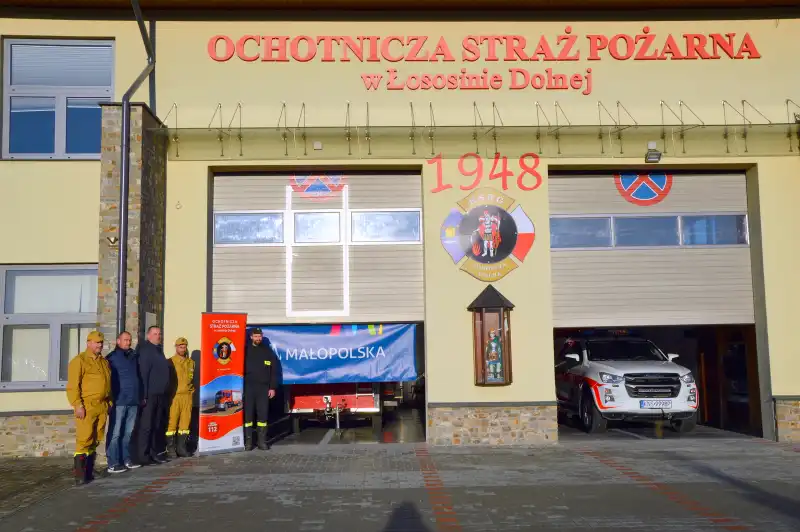 Remiza OSP w Łososinie Dolnej po remoncie